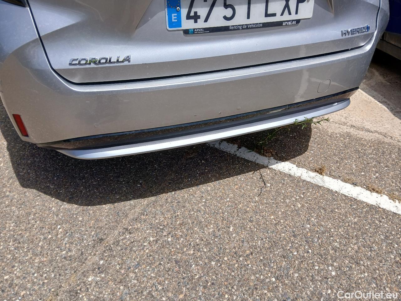  Toyota  Corolla TOYOTA  / 2019 / 5P / familiar 1.8 125H BUSINESS PLUS E-CVT TOU SPORT #19