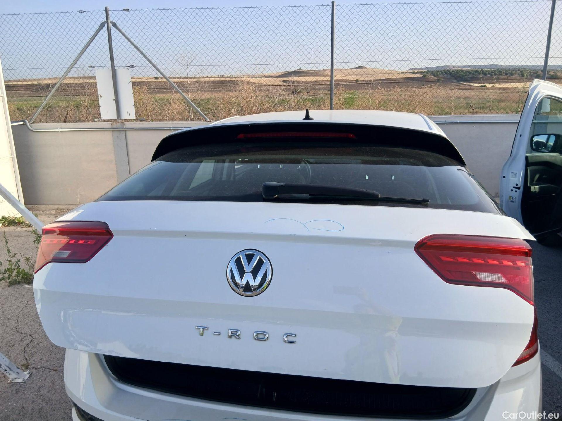  Volkswagen  T-ROC VOLKSWAGEN  / 2017 / 5P / todoterreno Edition 1.6 TDI 85kW (115CV) #34