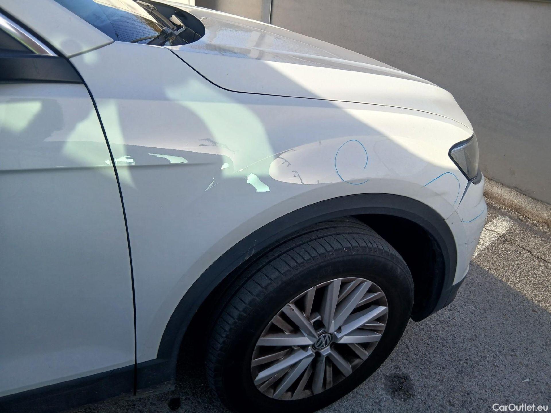  Volkswagen  T-ROC VOLKSWAGEN  / 2017 / 5P / todoterreno Edition 1.6 TDI 85kW (115CV) #46