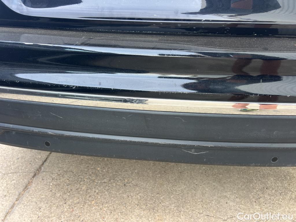  Volkswagen  Tiguan VOLKSWAGEN  / 2020 / 5P / todoterreno Life 2.0 TDI 110kW (150CV) DSG (AC2) #26