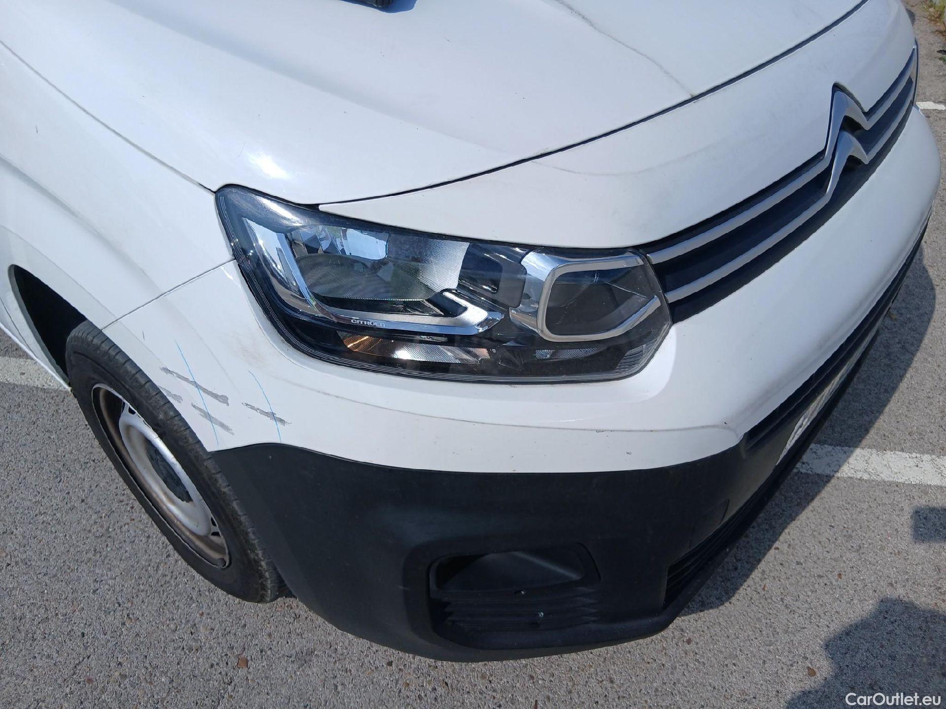  Citroen  Berlingo CITROEN  / 2018 / 3P / furgón derivado de turismo Talla M BlueHDi 73kW CONTROL #3