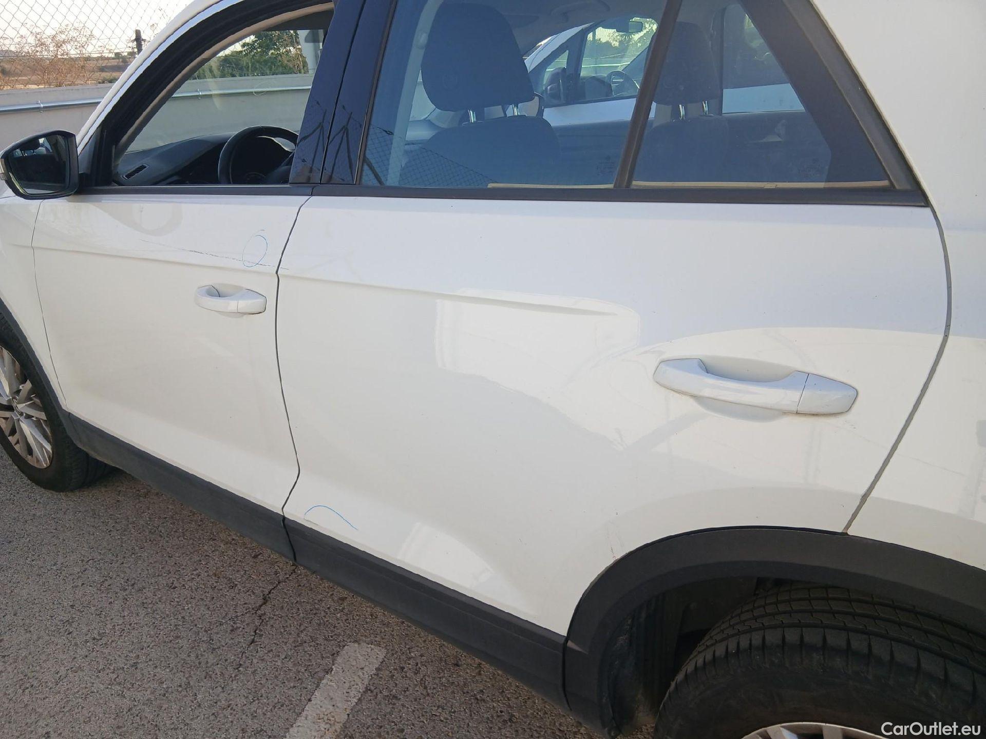  Volkswagen  T-ROC VOLKSWAGEN  / 2017 / 5P / todoterreno Edition 1.6 TDI 85kW (115CV) #14