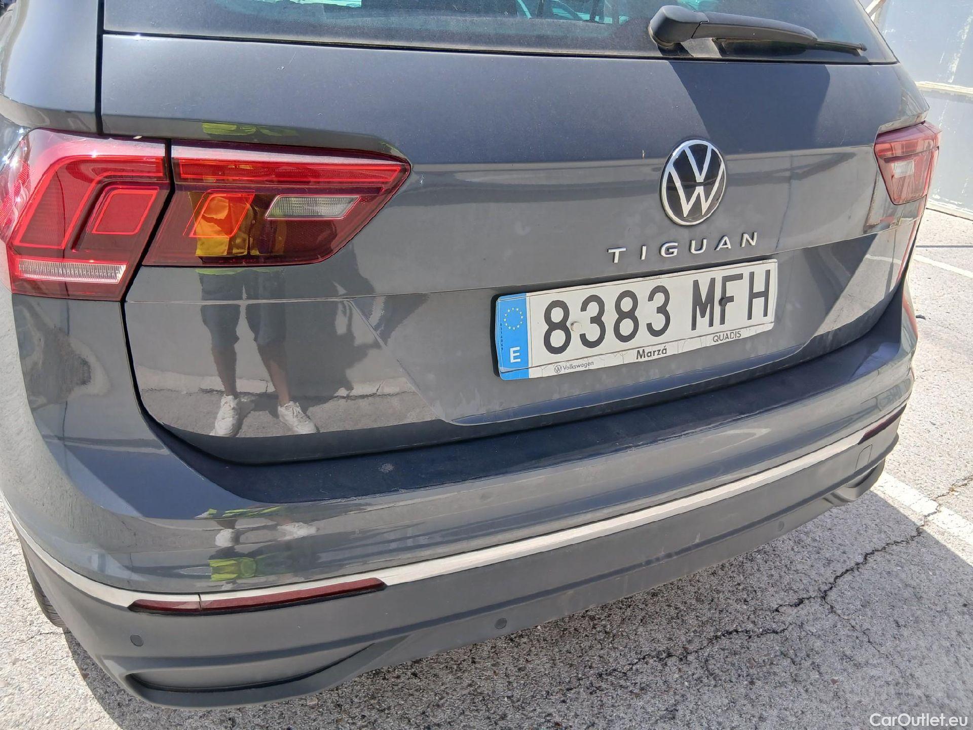  Volkswagen  Tiguan  Life 2.0 TDI 150CV AT7 E6d #28