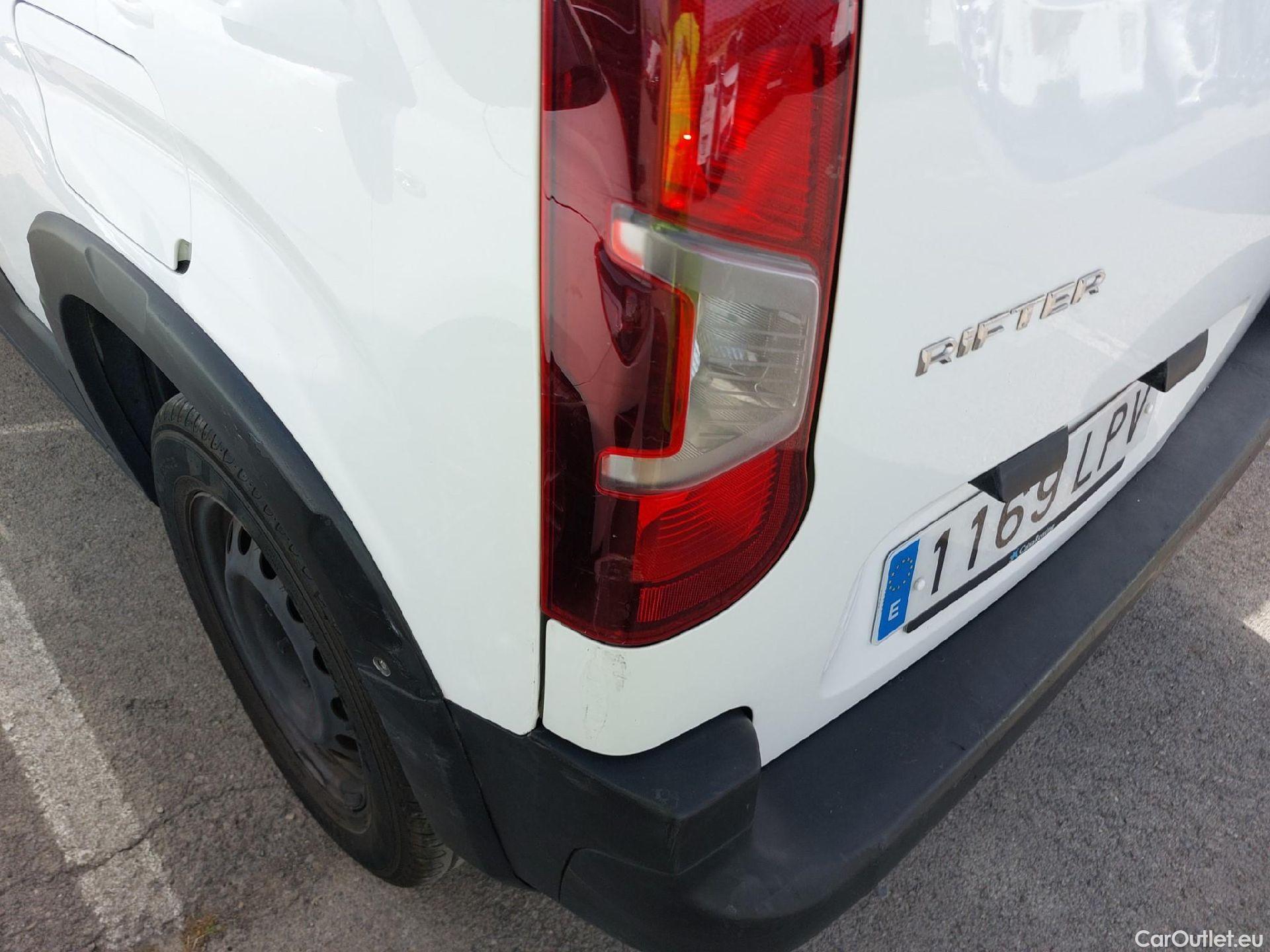  Peugeot  RIFTER PEUGEOT  / 2018 / 4P / combi Active Standard BlueHDi 73kW (IND) (CX2) #15
