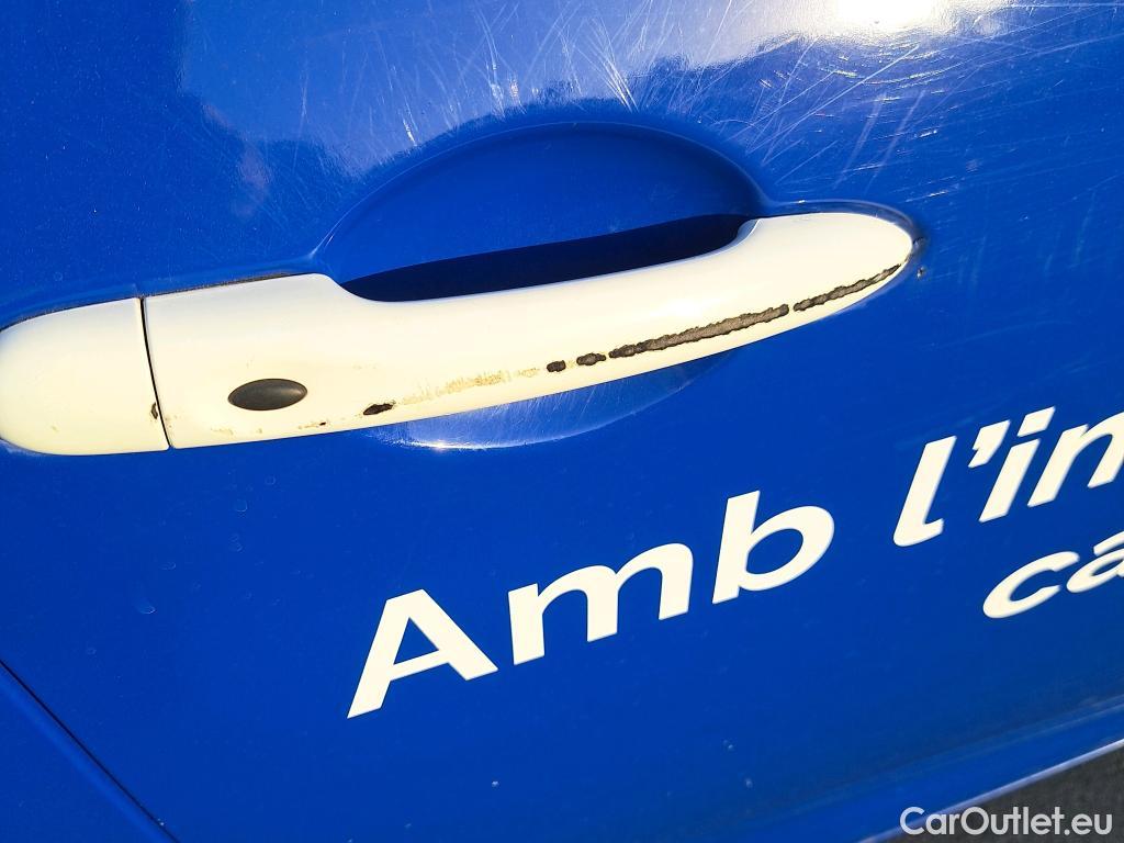  Renault  Zoe RENAULT  VU 5P 1G BERLINA COMERCIAL Entry Flexi #40