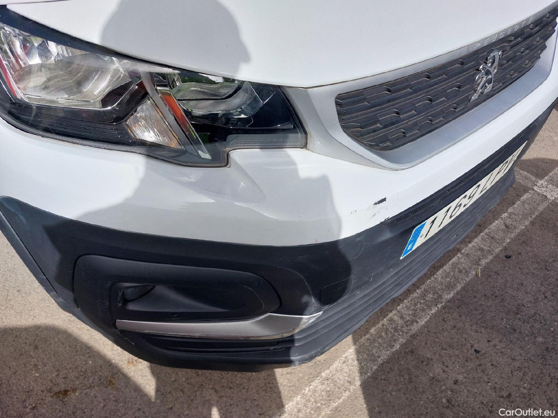  Peugeot  RIFTER PEUGEOT  / 2018 / 4P / combi Active Standard BlueHDi 73kW (IND) (CX2) #1