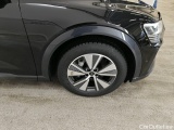  Audi  Q8 Audi  e-tron 50 e-tron quattro edition 5d #23
