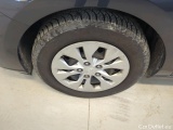  Hyundai  i30 Hyundai  1.5 DPI 6MT 110KM Classic Plus 5d #14