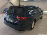  Volkswagen  Passat Volkswagen  Variant 2.0 TDI EVO 150 KM DSG Business 5d #2