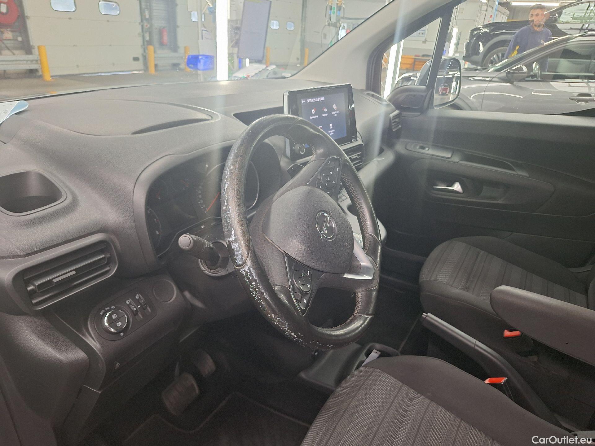  Opel  Combo Opel,  Life '18, Opel  Life 1.5 Turbo D BI 96kW S/S Edition L2 #1