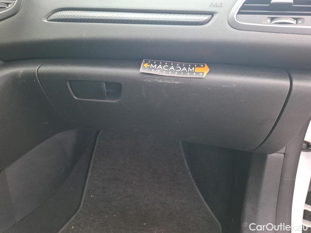  Renault  Megane  IV Berline 5pt. Société Air Nav 1.5 dCi 90CV BVM6 E6 #13