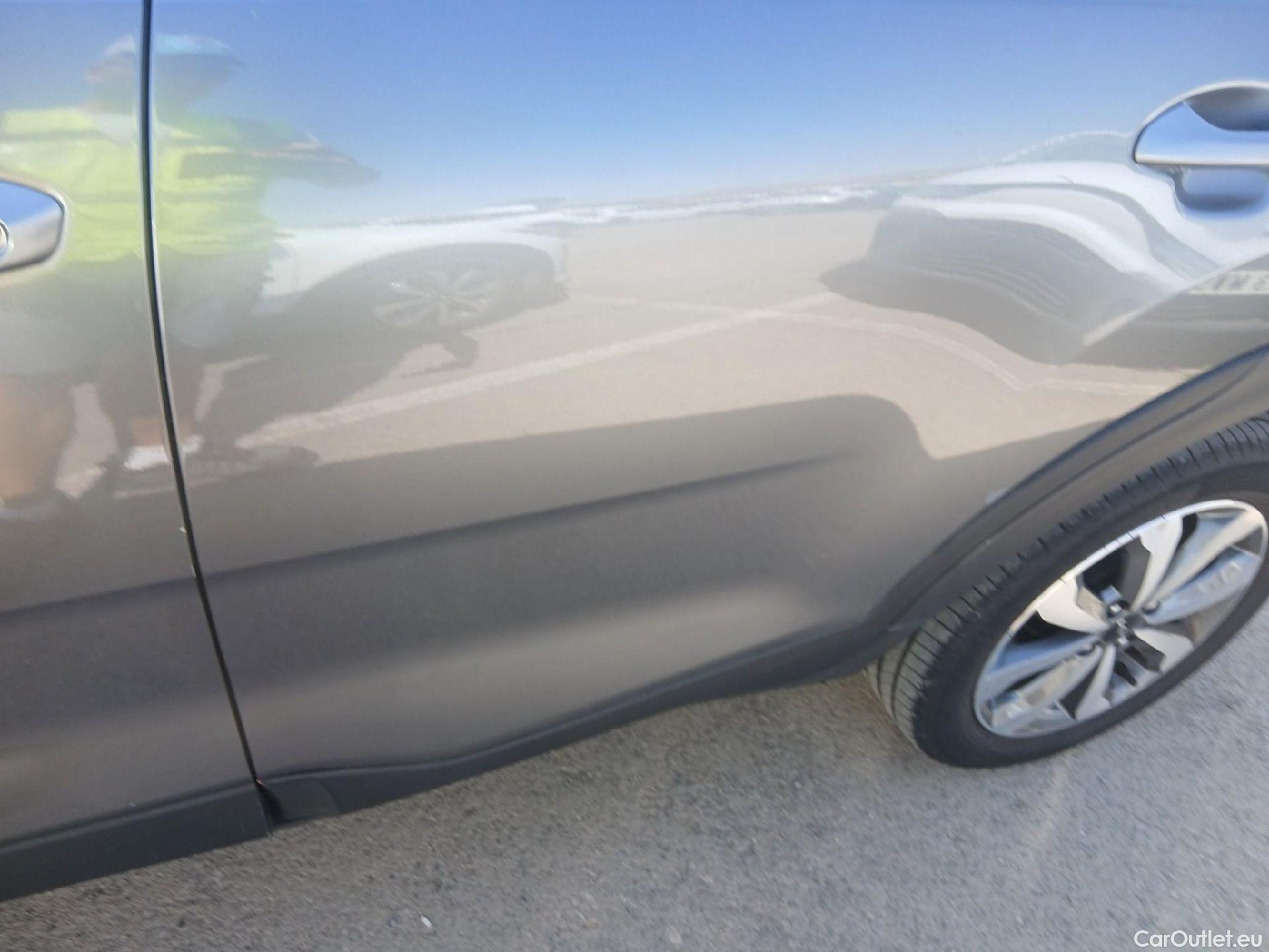  KIA  STONIC KIA  / 2017 / 5P / todoterreno 1.2 DPi 62kW (84CV) Concept (AC) #8
