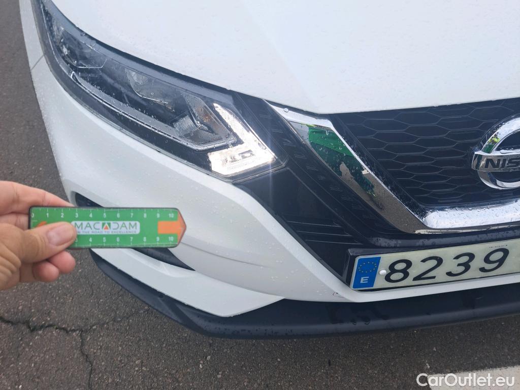  Nissan  Qashqai NISSAN  / 2017 / 5P / todoterreno DIG-T 103 kW (140 CV) E6D ACENTA (AC) #19