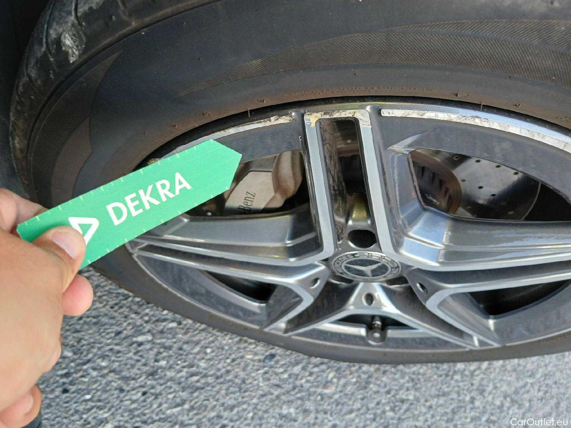  Mercedes  G-Klasee MERCEDES-BENZ Clase GLC / 2019 / 5P / todoterreno GLC 300 de 4MATIC (AC) #34