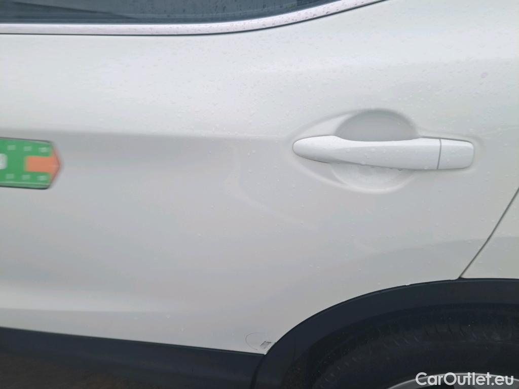  Nissan  Qashqai NISSAN  / 2017 / 5P / todoterreno DIG-T 103 kW (140 CV) E6D ACENTA (AC) #13