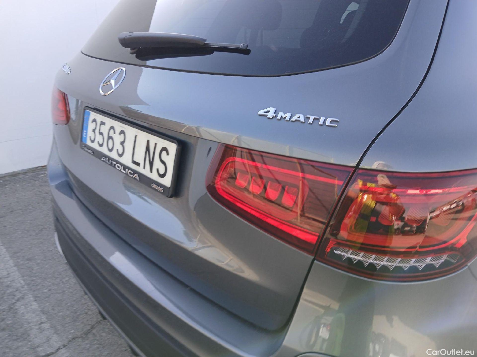  Mercedes  G-Klasee MERCEDES-BENZ Clase GLC / 2019 / 5P / todoterreno GLC 300 de 4MATIC (AC) #24