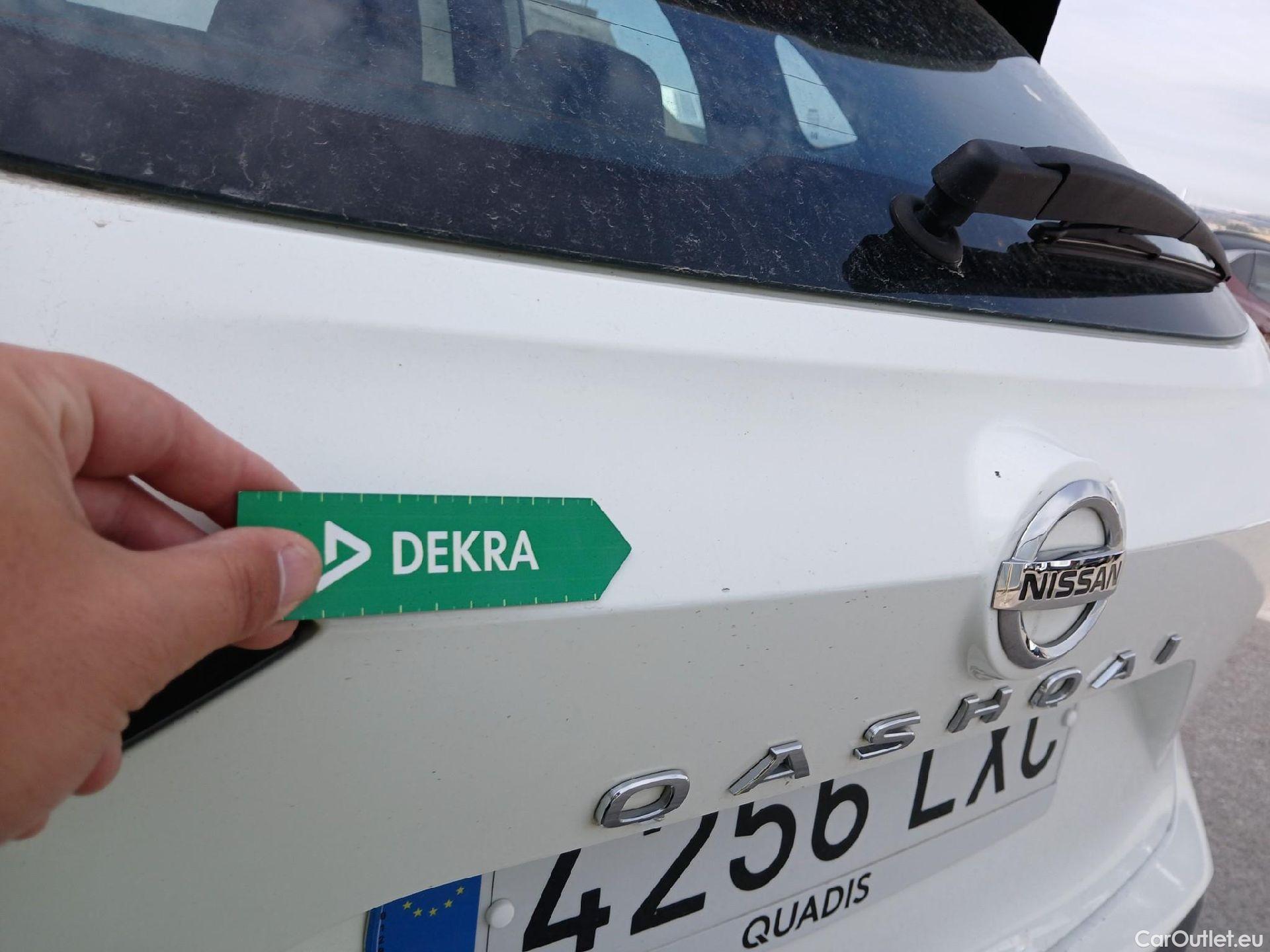  Nissan  Qashqai NISSAN  / 2021 / 5P / todoterreno DIG-T 103kW (140CV) mHEV 4x2 Acenta #36