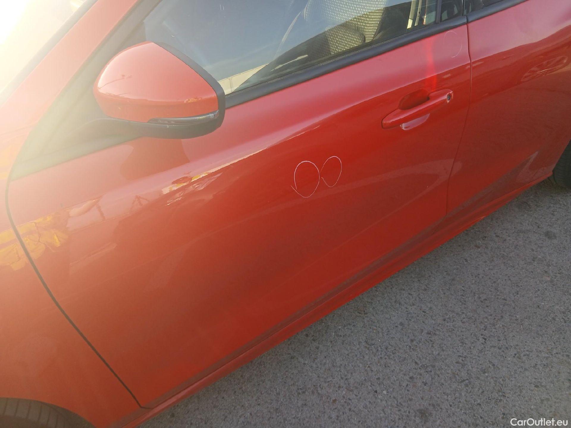  Ford  Focus FORD  / 2018 / 5P / berlina con portón 1.0 Ecoboost MHEV 92kW ST-Line #5
