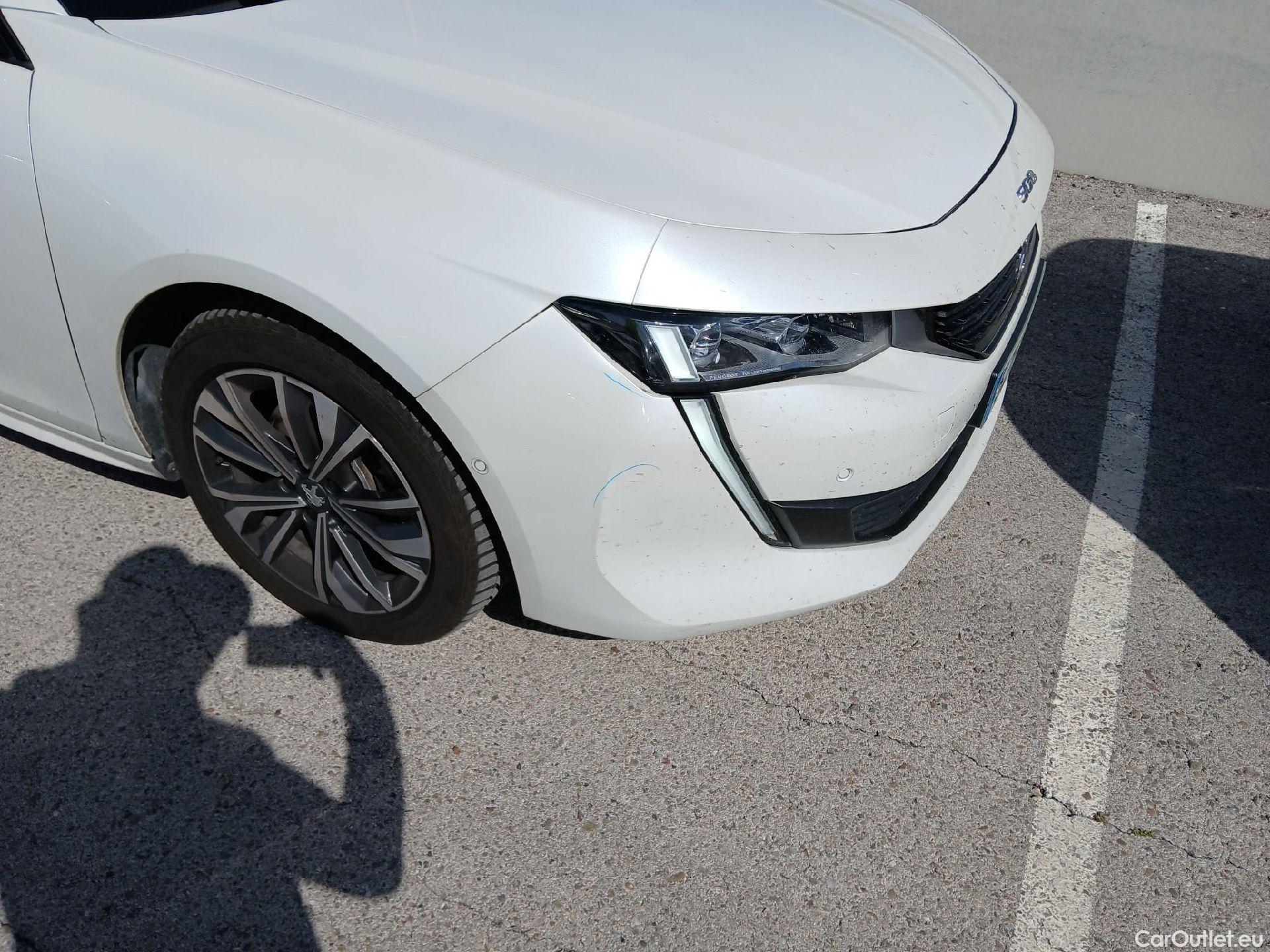  Peugeot  508 PEUGEOT  / 2018 / 5P / berlina con portón 5P Allure Pack BlueHDi 130 S&S EAT8 #6