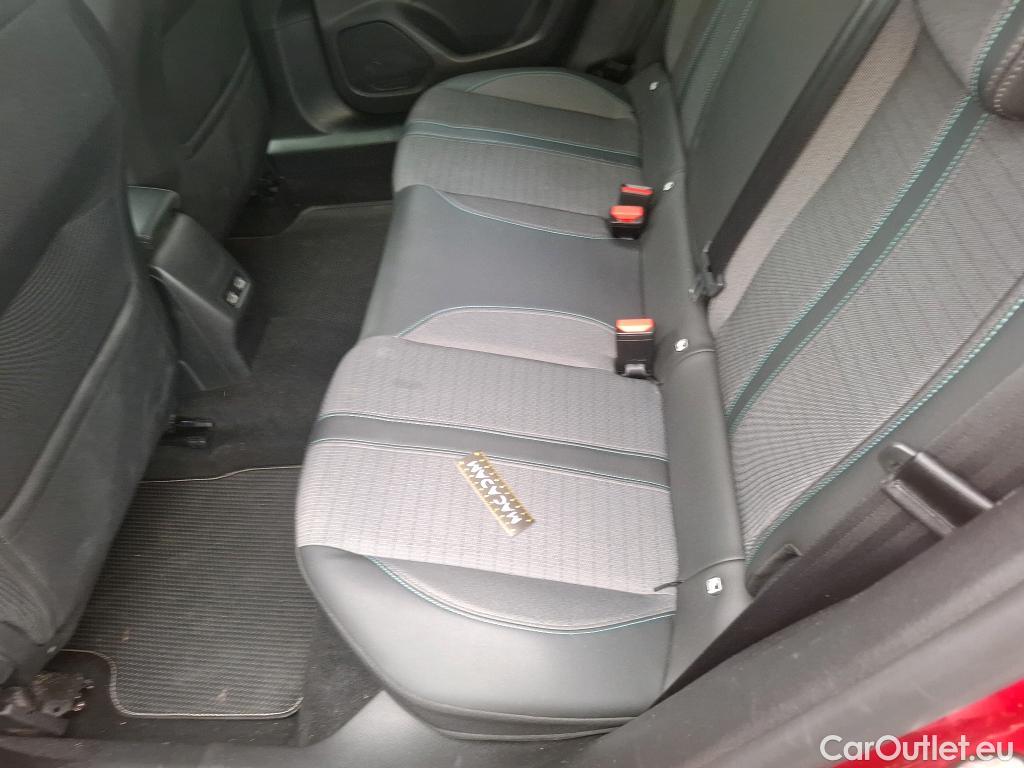  Peugeot  2008  Allure 1.2 PureTech 100CV BVM6 E6d #33