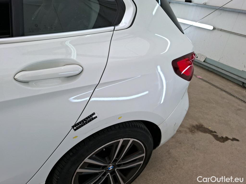  Bmw  Serie 1 BMW Série 1 / 2019 / 5P / Berline 1.5 118I Business Design #41
