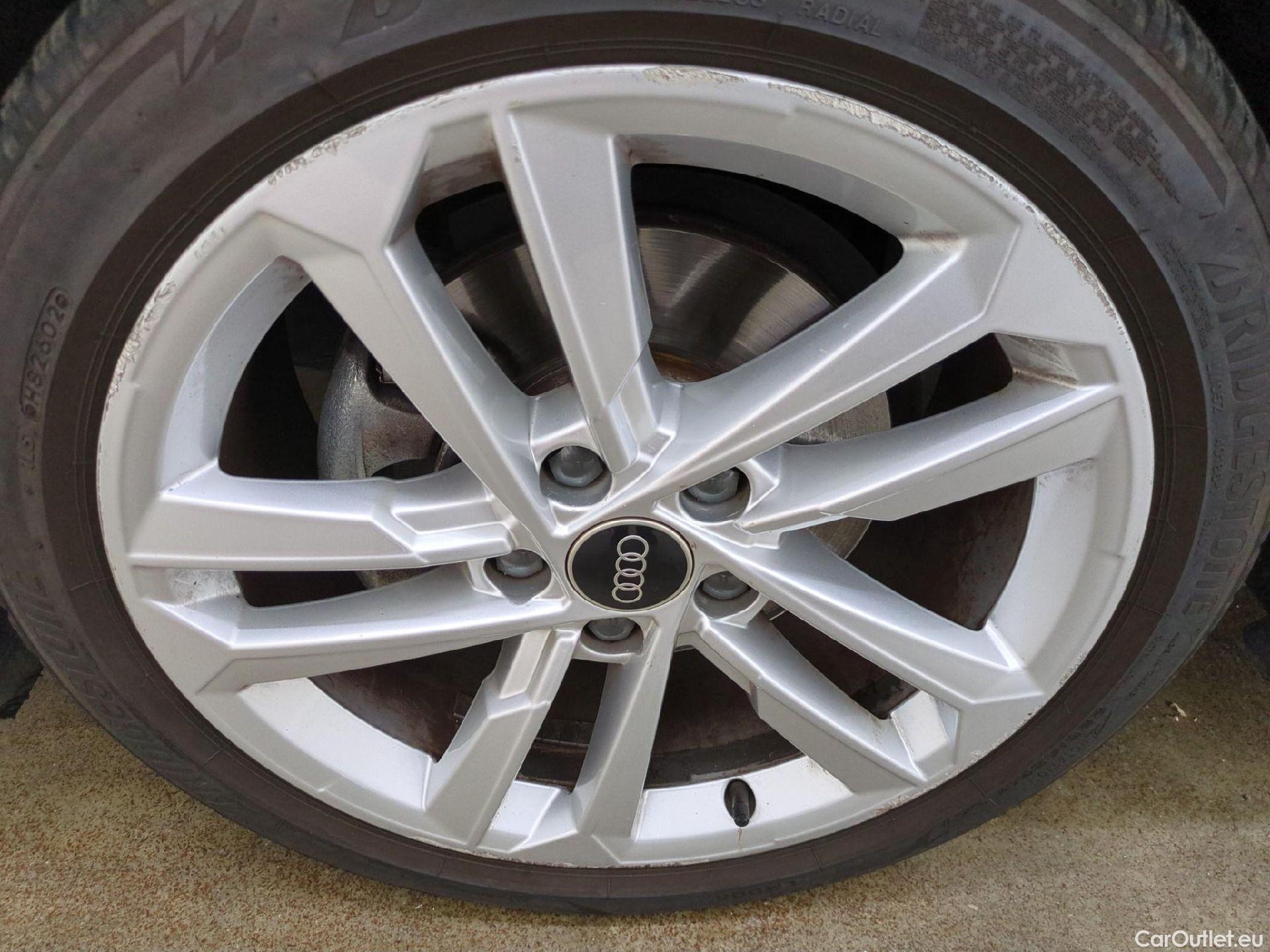  Audi  A3 AUDI  Berline / 2020 / 4P / Berline 30 TFSI MHEV S Tronic 110 Business Line #14
