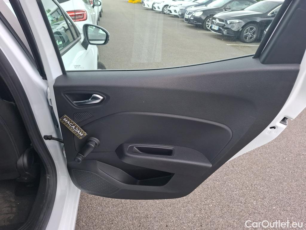  Renault  Clio  V Business 1.6 E-TECH Hybrid 140CV BVA6 E6d #3