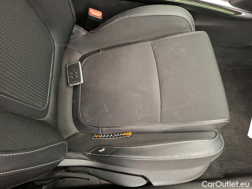 Renault  Megane RENAULT Mégane Berline 5p Berline Intens TCe 140 EDC FAP #17