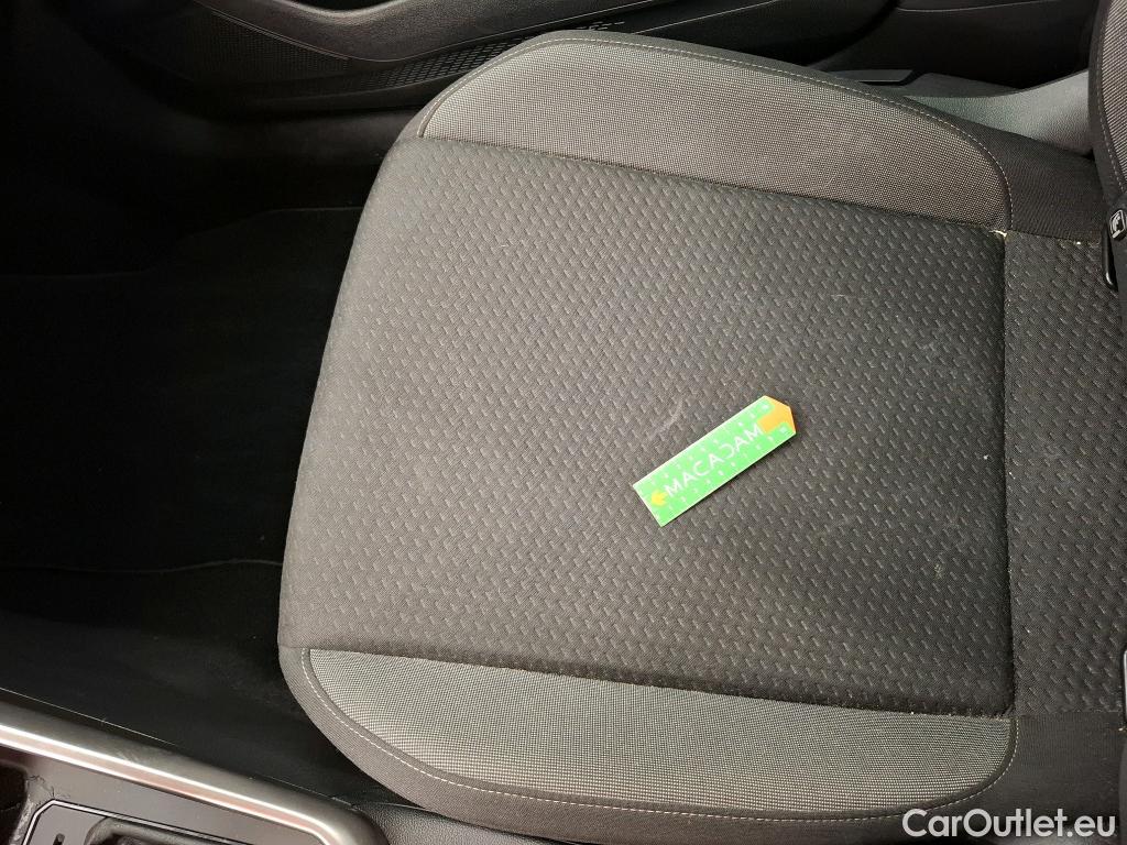  Volkswagen  Taigo  Life Business 1.0 TSI 110CV BVM6 E6d #18