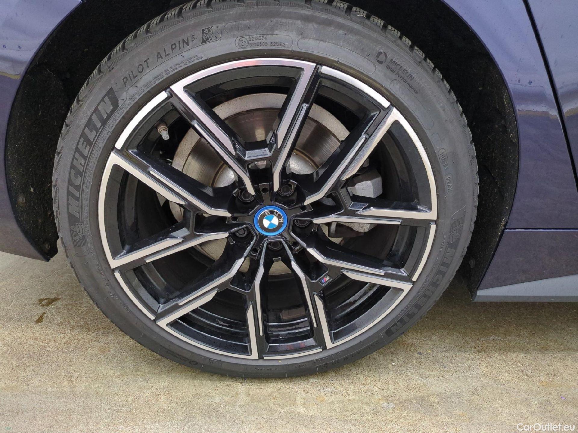  Bmw  Serie 4 Série i4 Gran Coupe eDrive40 M Sport 83kWh BVA #9