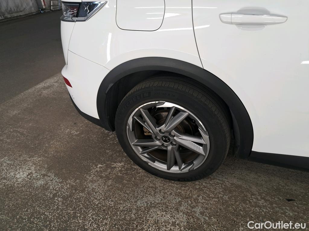  DS  DS7 DS DS 7 Crossback / 2017 / 5P / SUV E-TENSE 4x4 300 RIVOLI #30