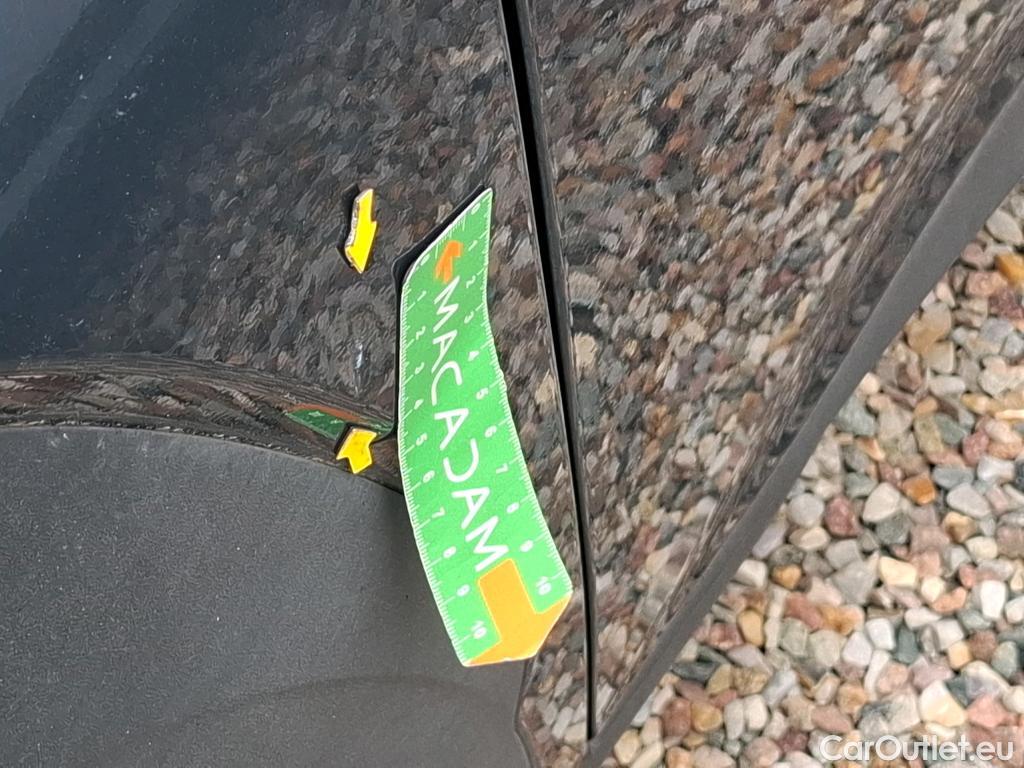  Hyundai  Konna Kona Business Hybrid 2WD 1.6 GDI 140CV BVA6 E6d #24