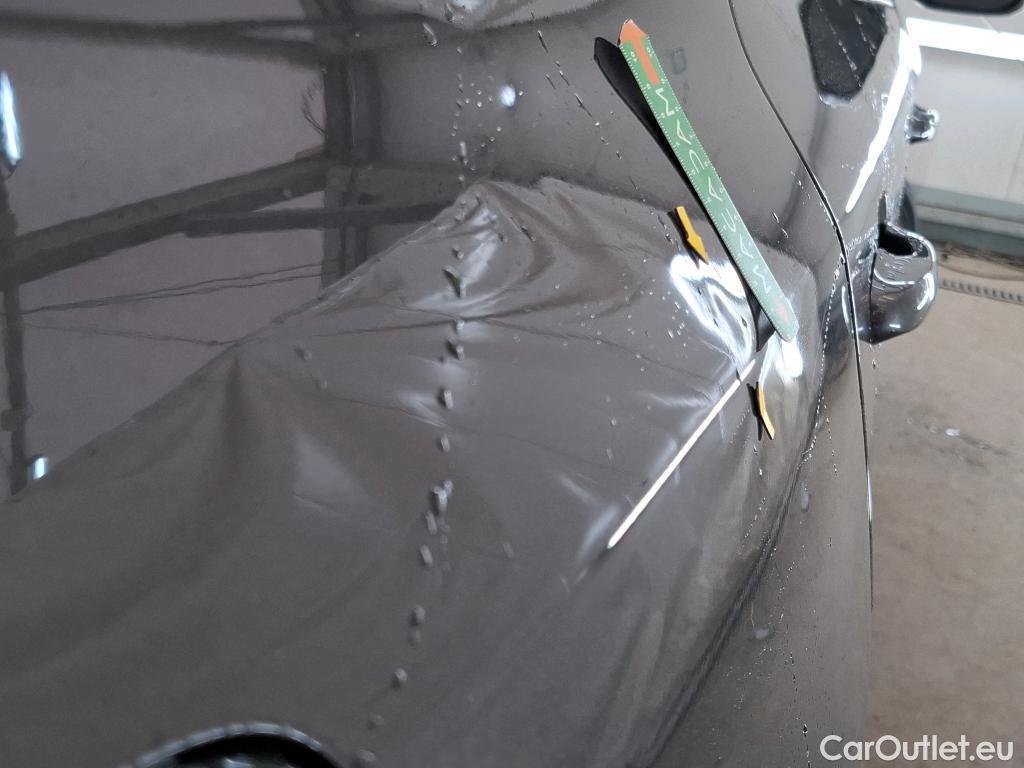  Ford  Kuga FORD  / 2019 / 5P / SUV 2.5 Dur 225 hybrid PHEV Pshift Titanium #89