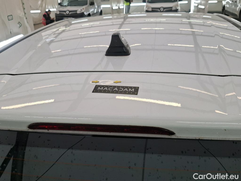  Hyundai  i20 HYUNDAI  / 2020 / 5P / Berline 1.0 T-GDI 100 HYBRID 48V Business DCT-7 #10