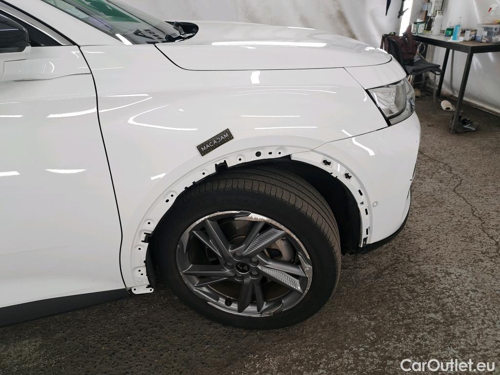  DS  DS7 DS DS 7 Crossback / 2017 / 5P / SUV E-TENSE 4x4 300 RIVOLI #26