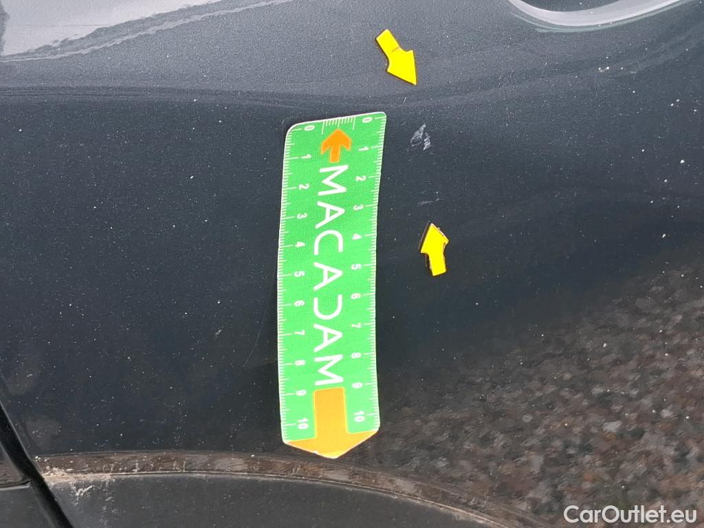  Hyundai  Konna Kona Business Hybrid 2WD 1.6 GDI 140CV BVA6 E6d #2