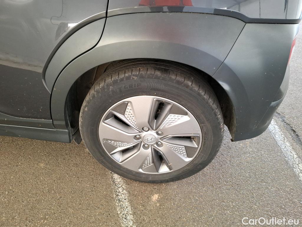  Hyundai  Konna HYUNDAI Kona / 2020 / 5P / SUV ELECTRIQUE 64kWh 204 ch Executive #84