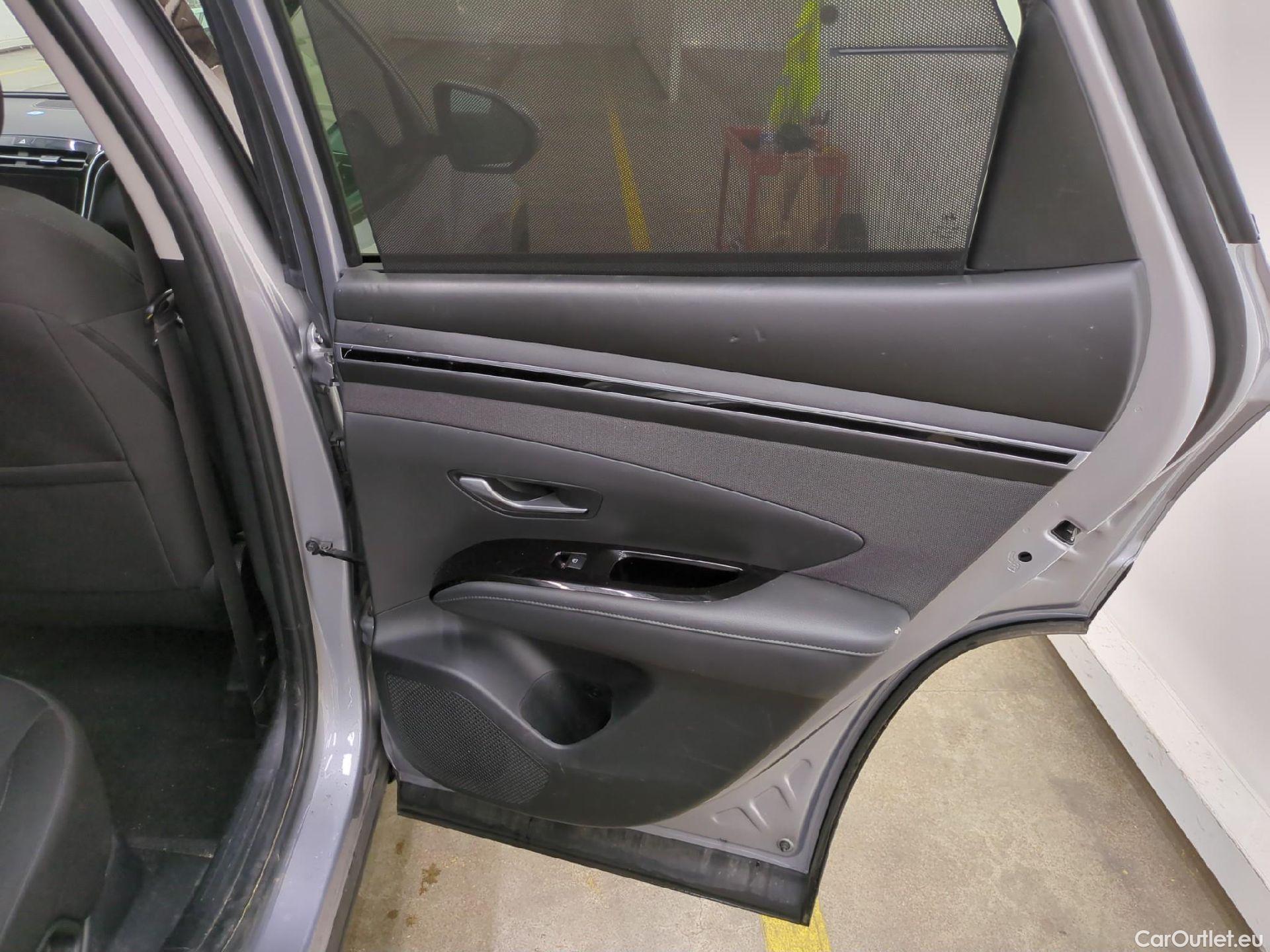  Hyundai  Tucson  Creative Hybrid 2WD 1.6 T-GDI 230CV BVA6 E6d #19