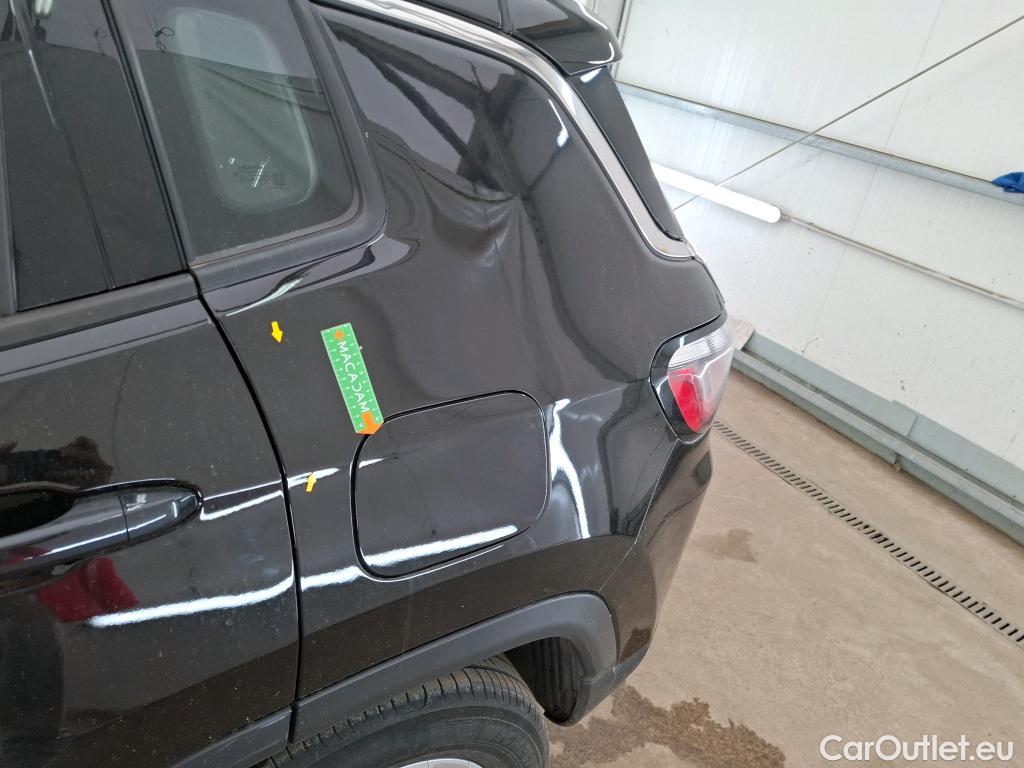  Jeep  Compass JEEP  / 2017 / 5P / SUV 1.3 GSE T4 190 4XE LIMITED #4