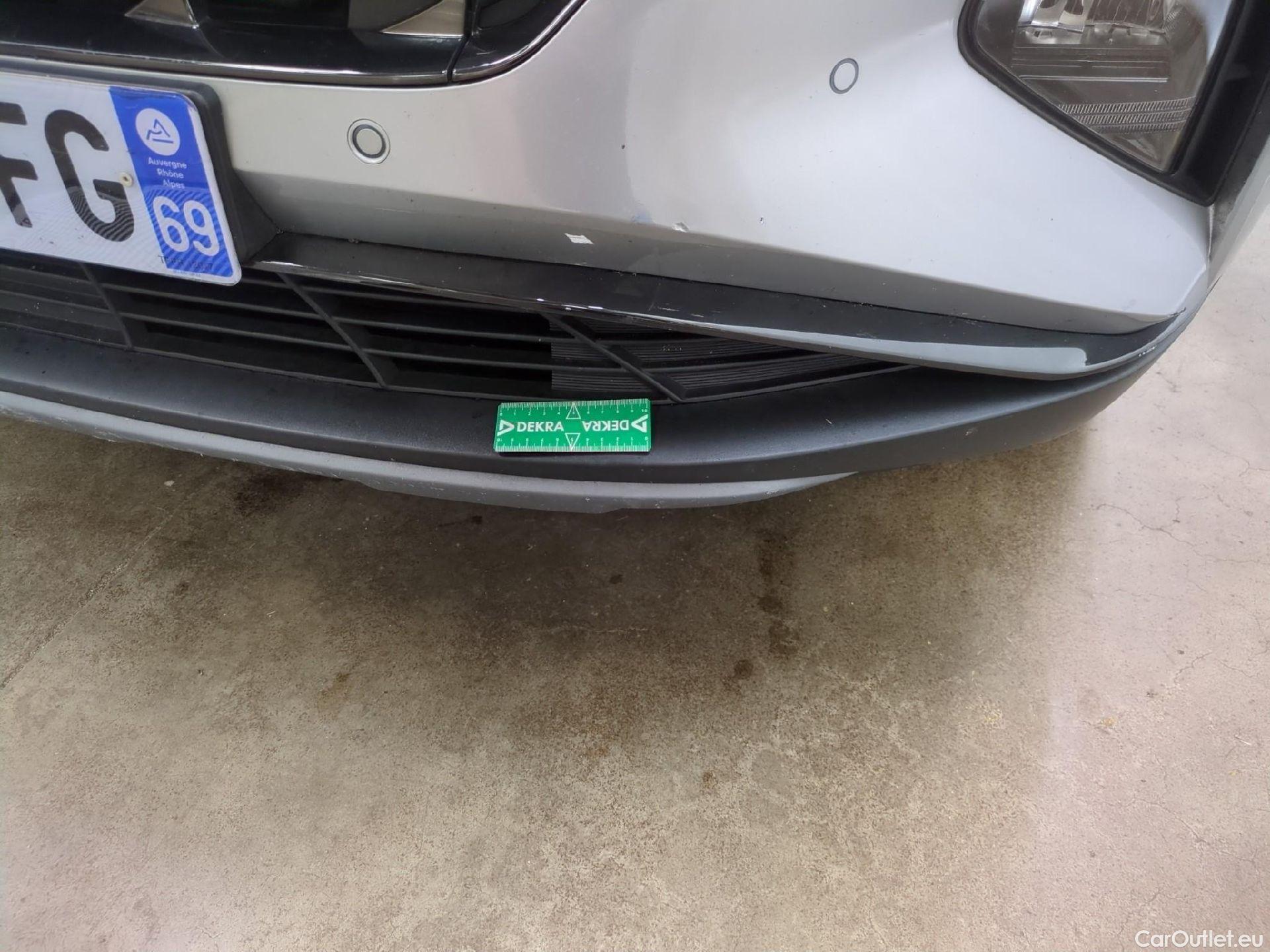  Hyundai  Tucson  Creative Hybrid 2WD 1.6 T-GDI 230CV BVA6 E6d #29
