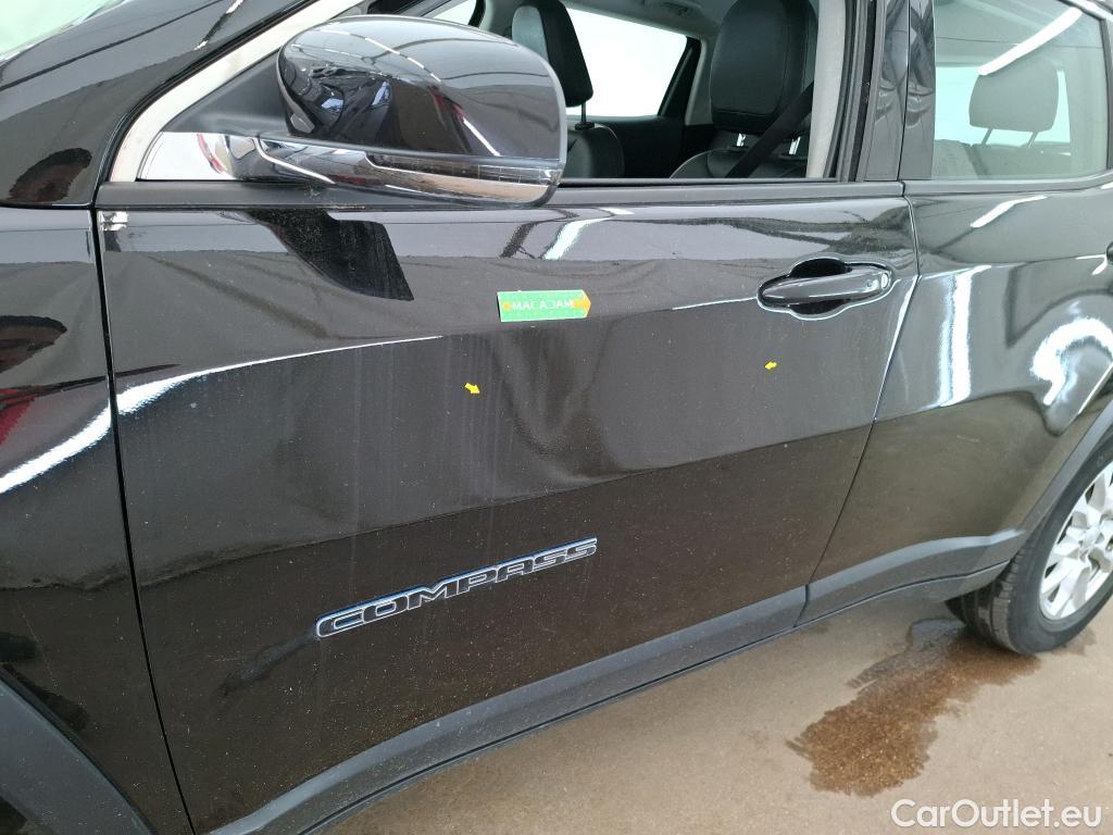  Jeep  Compass JEEP  / 2017 / 5P / SUV 1.3 GSE T4 190 4XE LIMITED #11