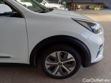  KIA  Niro KIA  / 2019 / 5P / BERLINA E- 64 KWH STYLE #31