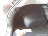  KIA  Niro KIA  / 2019 / 5P / BERLINA E- 64 KWH STYLE #71