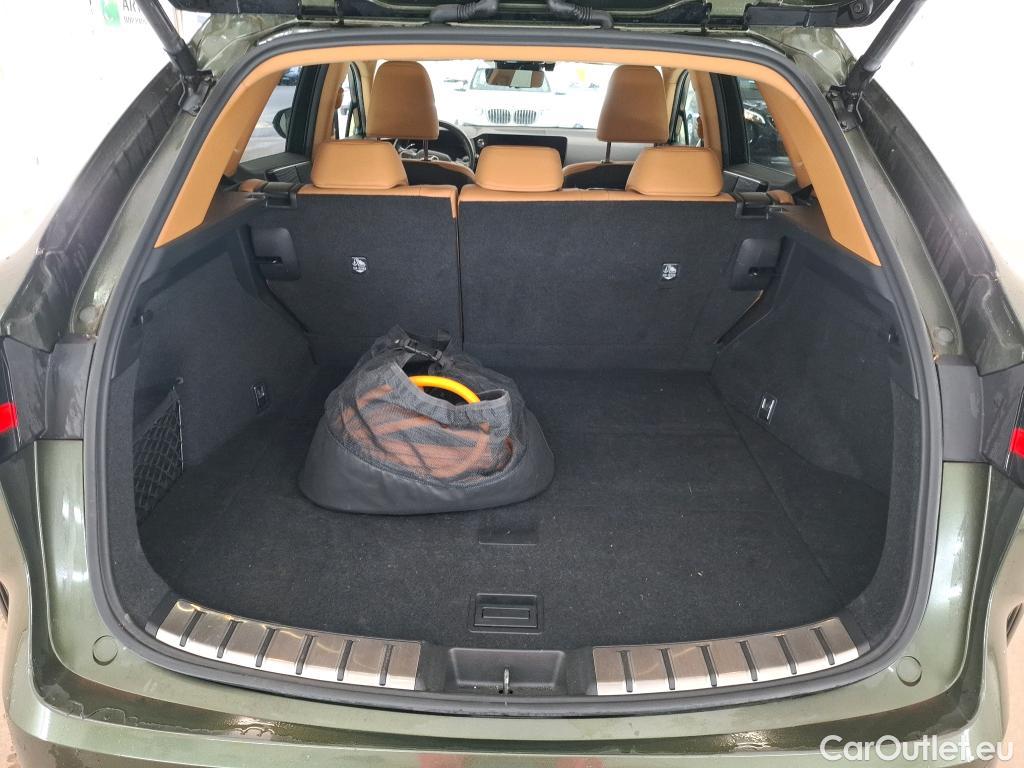  Lexus  NX LEXUS  / 2021 / 5P / SUV 450H+ 4WD Executive #1