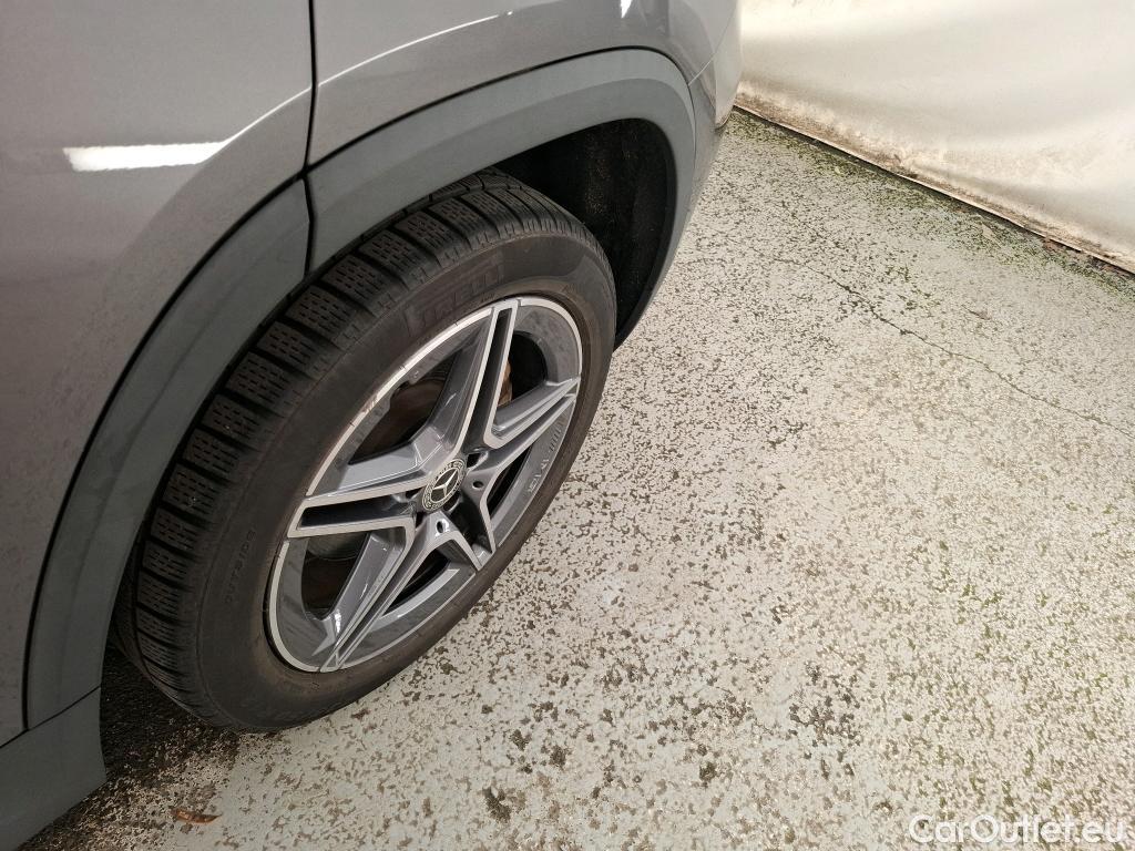  Mercedes  GLA MERCEDES-BENZ  / 2020 / 5P / SUV 1.3  250 e AMG LINE DCT #31