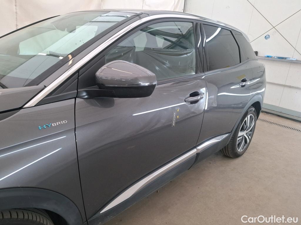  Peugeot  3008 PEUGEOT  / 2020 / 5P / SUV 1.6 HYBRID 225 E-EAT8 Allure #42