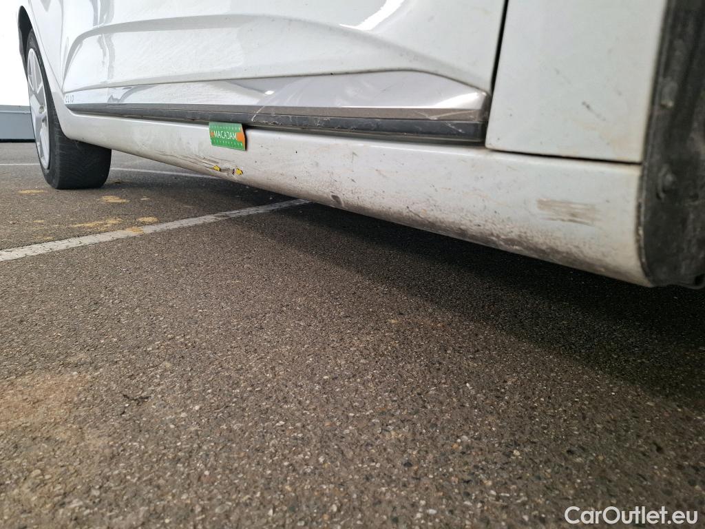 Renault  Clio  V Business 1.6 E-TECH Hybrid 140CV BVA6 E6d #10