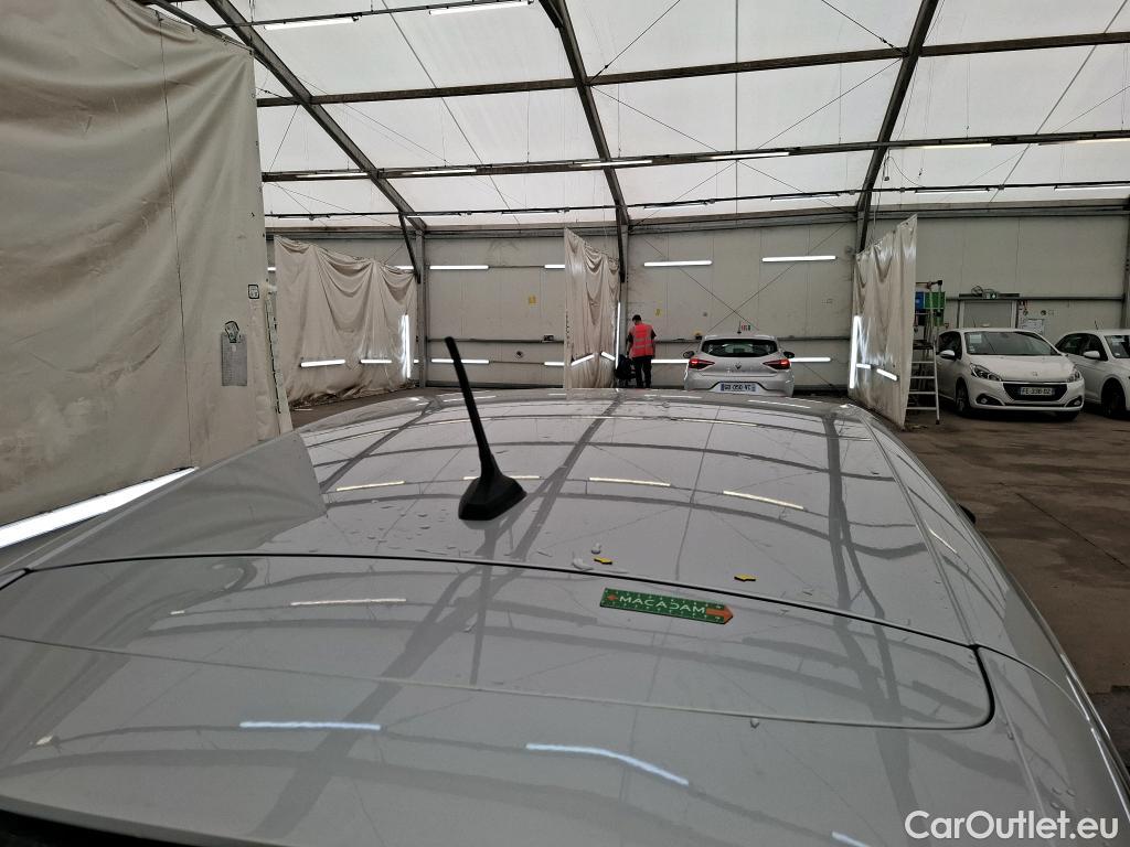  Renault  Clio  V Business 1.6 E-TECH Hybrid 140CV BVA6 E6d #44