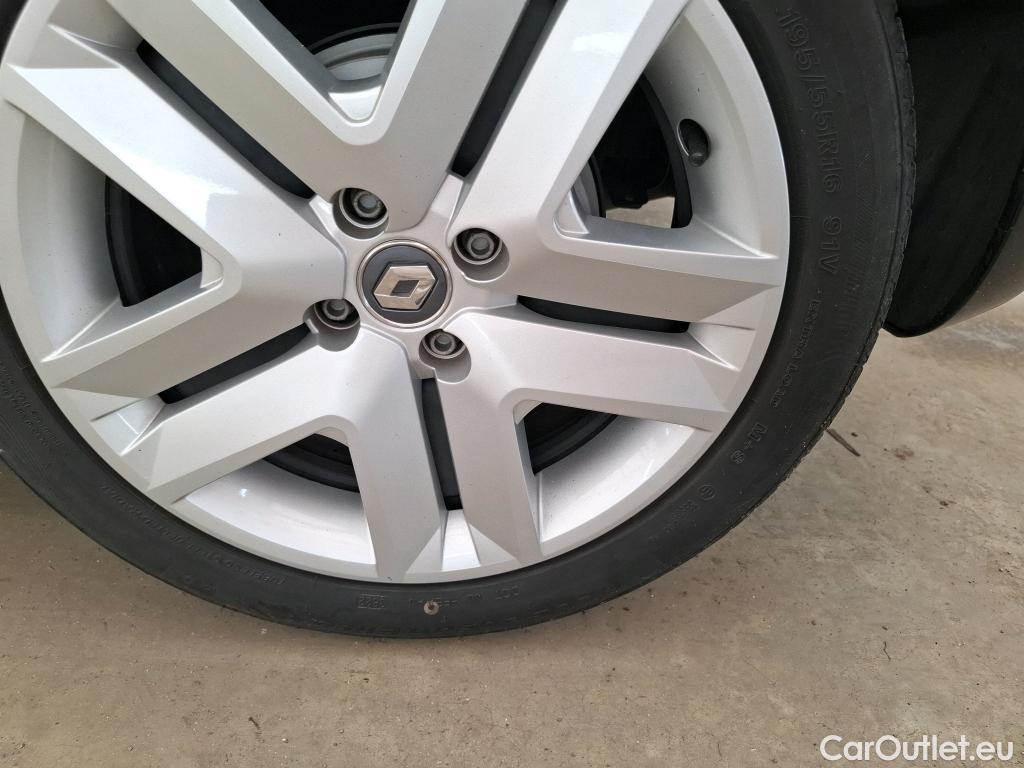  Renault  Clio  V Business 1.6 E-TECH Hybrid 140CV BVA6 E6d #21