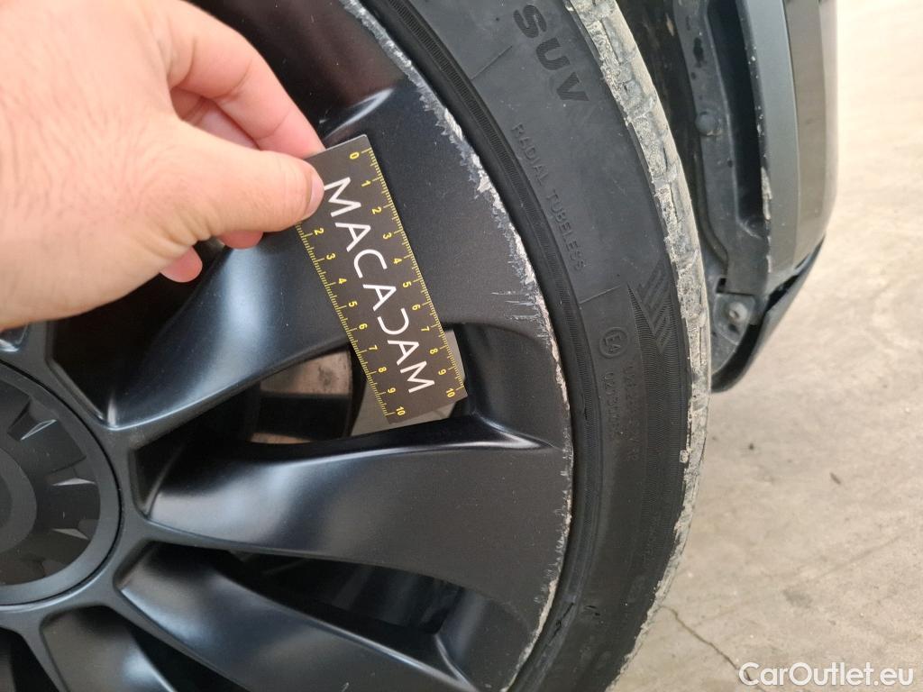  Tesla  Model Y TESLA  / 2020 / 5P / SUV Performance Dual Motor AWD #24